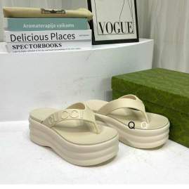 Picture of Gucci Slippers _SKUGuccisz35-40Q01411927